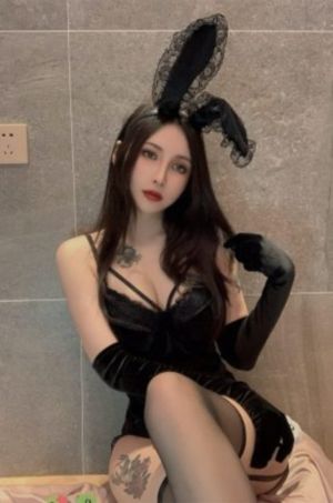 与爱同居1_免费在线观看播放