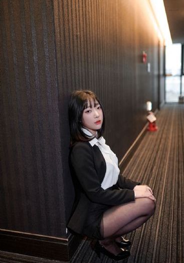 日韩欧美激情片_在线完整观看