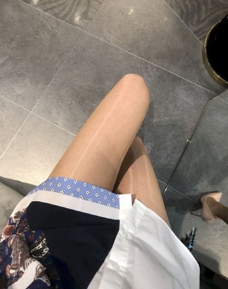 岳让我扒她内裤_BD韩语在线观看视频
